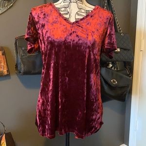 Crushed Red Velvet Tee